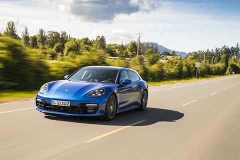 The 2018 Porsche Panamera Turbo Sport Turismo comes with a twin-turbocharged 4.0-liter V8 making 550 hp.
