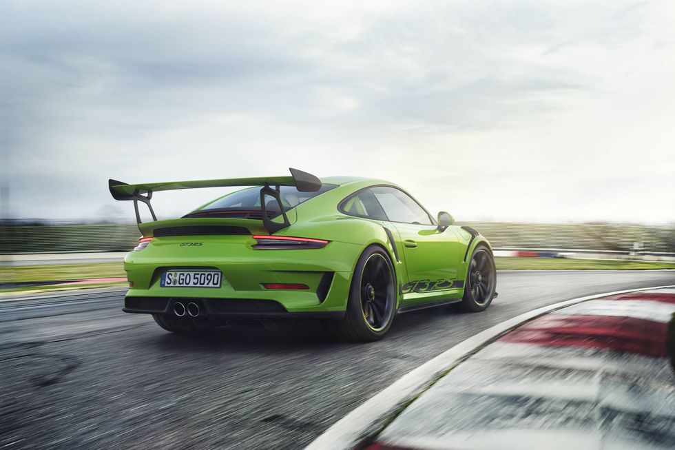 Behind the Wheel of the 2019 Porsche 911 GT3 RS at Nürburgring – Robb Report