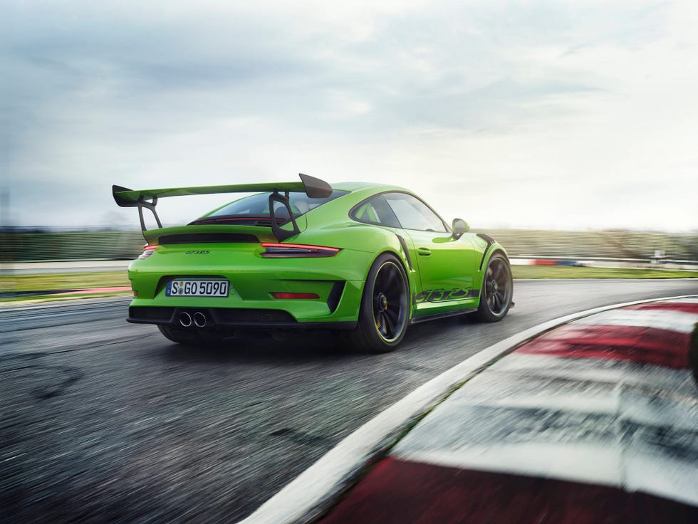 Behind the Wheel of the 2019 Porsche 911 GT3 RS at Nürburgring – Robb Report