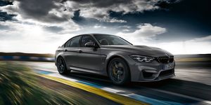 The 2018 BMW M3 CS tries to blend competition performance with everyday drivability.