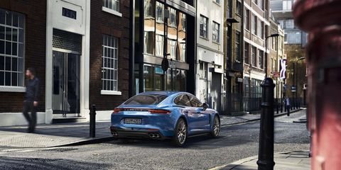 Check out the redesigned 2017 Porsche Panamera.