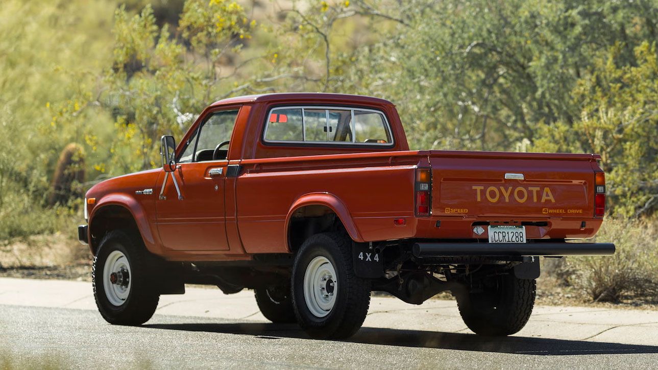 Пикап истории. Тойота Хайлюкс 1978. 1983 Toyota Pickup. Toyota Hilux 1983 пикап. Toyota Hilux 3 1978.