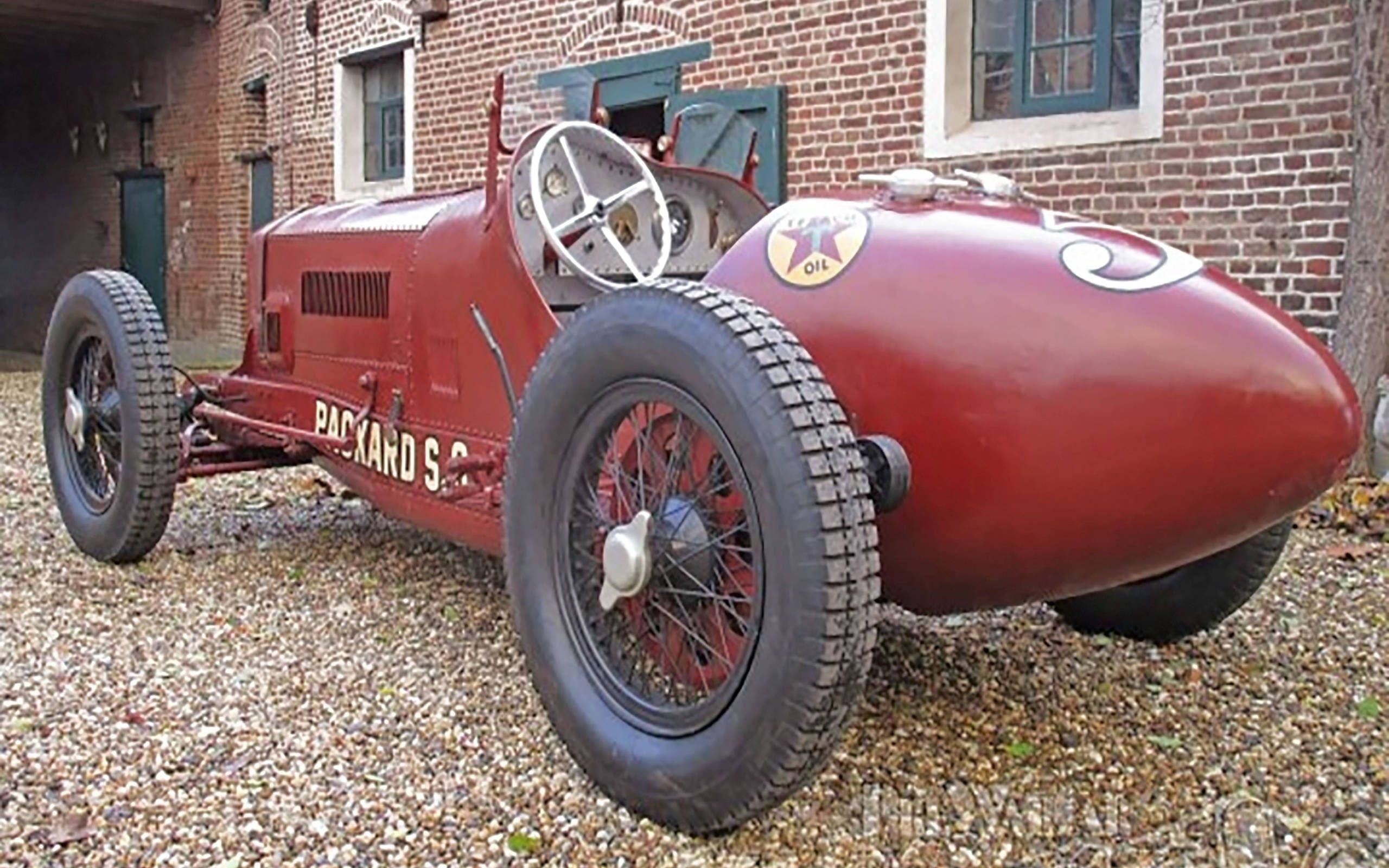 What the heck is this awesome Packard-powered mystery racer?