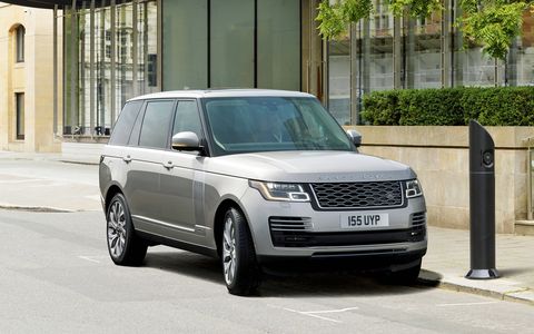 The plug-in hybrid 2019 Range Rover P400e combines a 2.0-liter gasoline engine with an electric motor for a total of 398 hp and 472 lb-ft of torque. You'll be able to drive in all-electric mode for up to 31 miles.