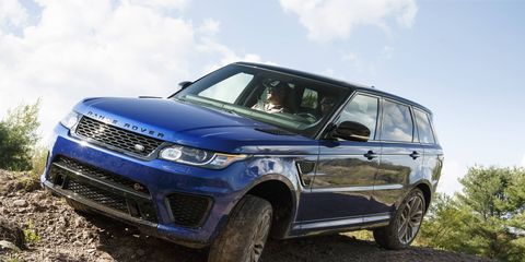 The SVR's range-topping 5.0-liter supercharged V8 engine has been developed to produce 550 hp and 520 lb-ft of torque.