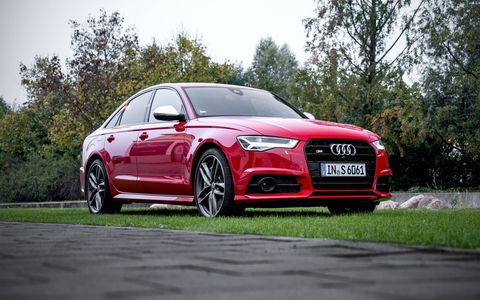 The Audi S6 4.0 TFSI quattro has also been updated for the 2016 model year.