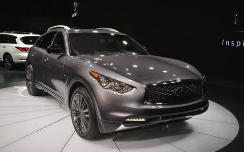 2017 Infiniti QX70 Limited at the New York auto show