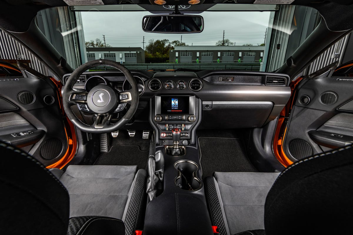 Gallery: 2019 Ford Mustang Shelby GT350 interior