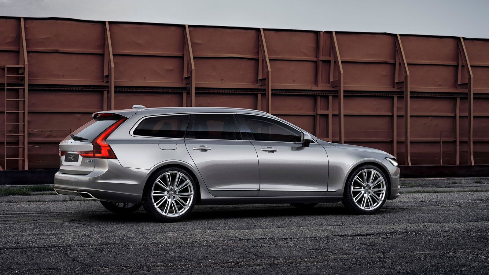 Gallery: 2019 Volvo V90 Review