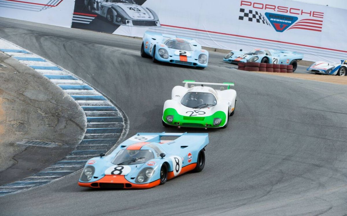 917s and a 910 thread the Corkscrew during Rennsport Reunion V