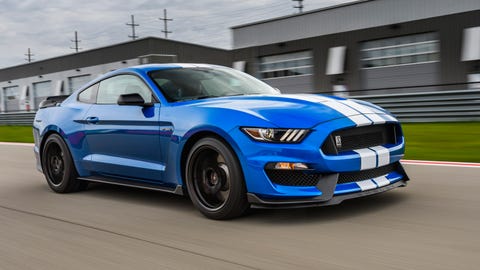 Gallery: 2019 Ford Mustang Shelby GT350 in velocity blue