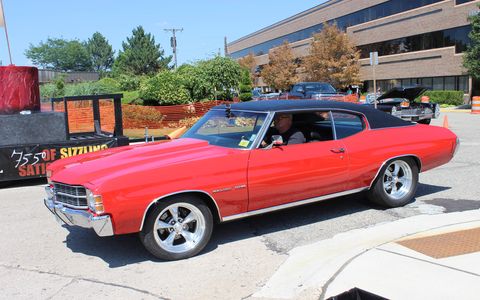 Photos from the 2015 Woodward Dream Cruise shot on Saturday -- the big event when 30,000+ classic, exotic and just plain weird cars cruise Detroit's Woodward Avenue.