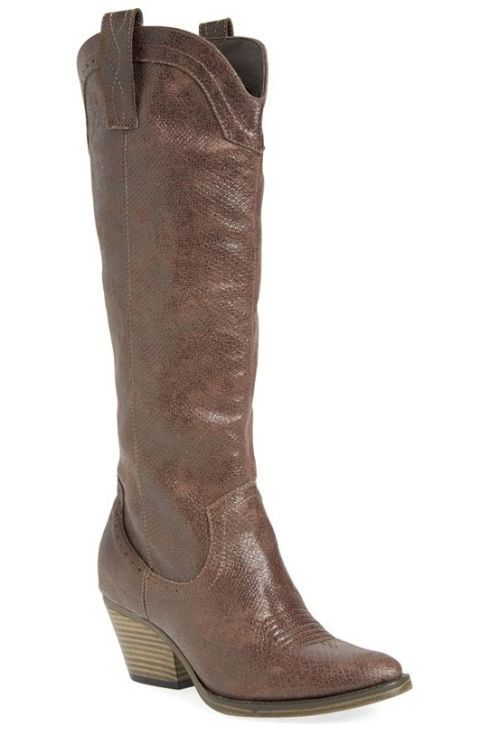 10 Best Western Boots for Fall 2018 - Western and Fringe Boots for Women