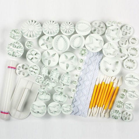 Basic Cake Decorating The Wilton Way Basic Cake Decorating The Wilton Way
