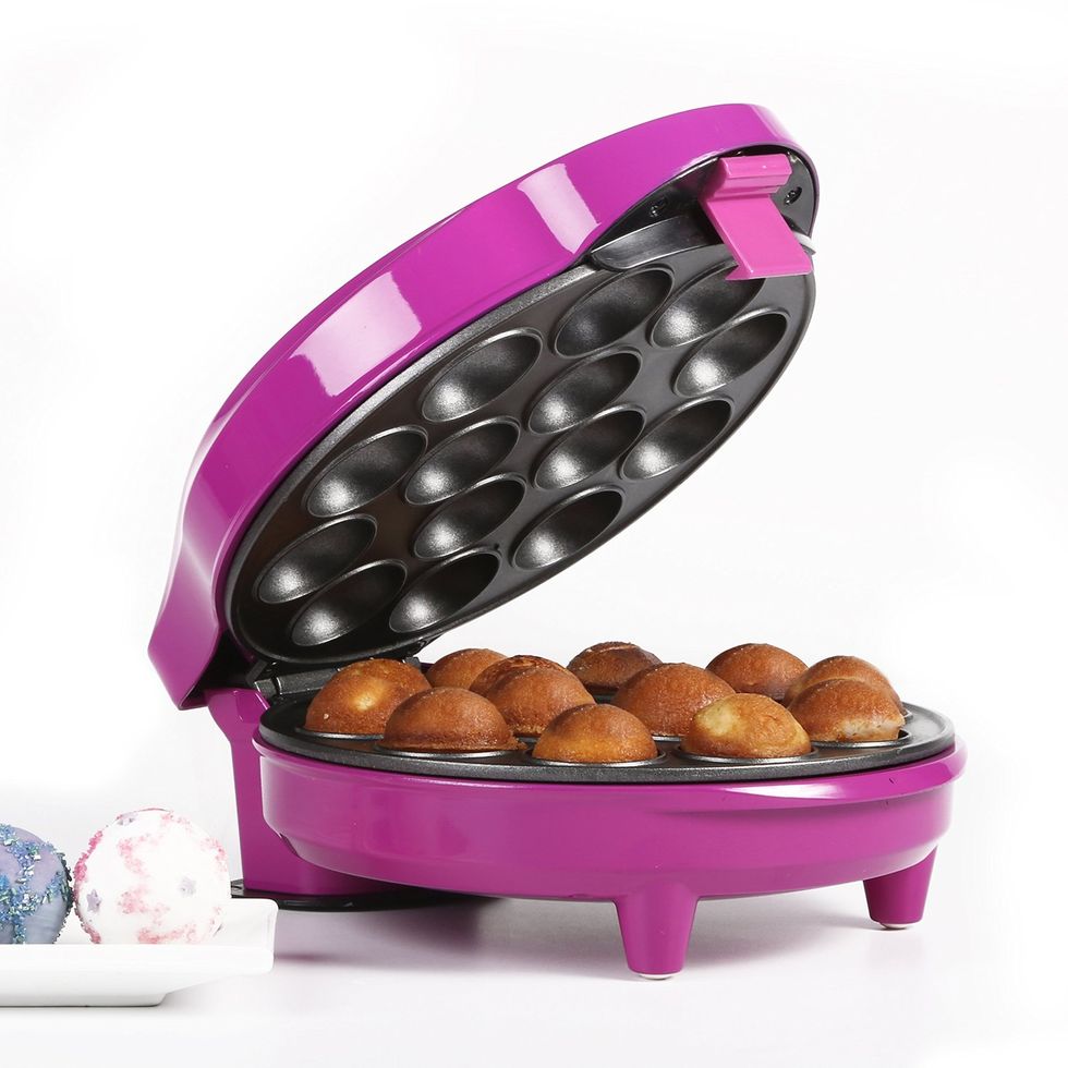 Holstein Bundt Cake Maker - American Stores