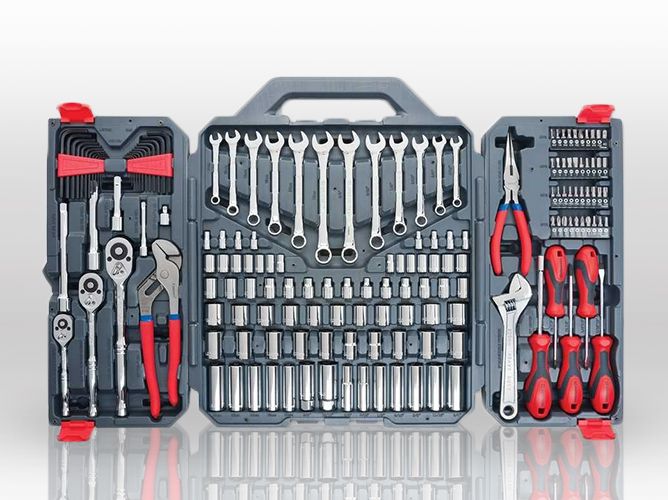 12 Best Hand Tools in 2018 - Hand Tool Sets For Every Mechanic