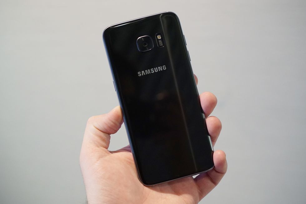 Galaxy S7 edge black