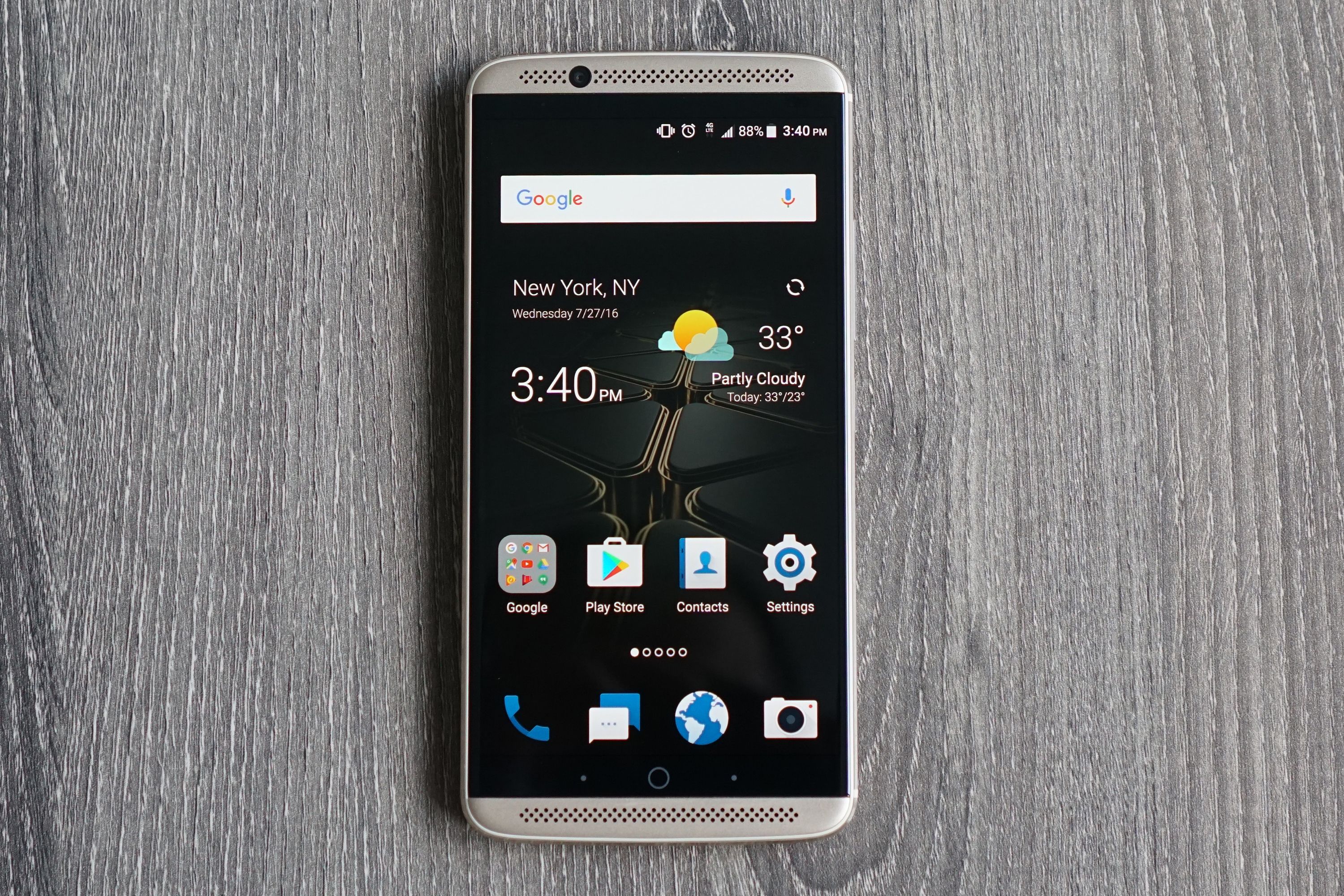 ZTE Axon 7 Smartphone Review 2018