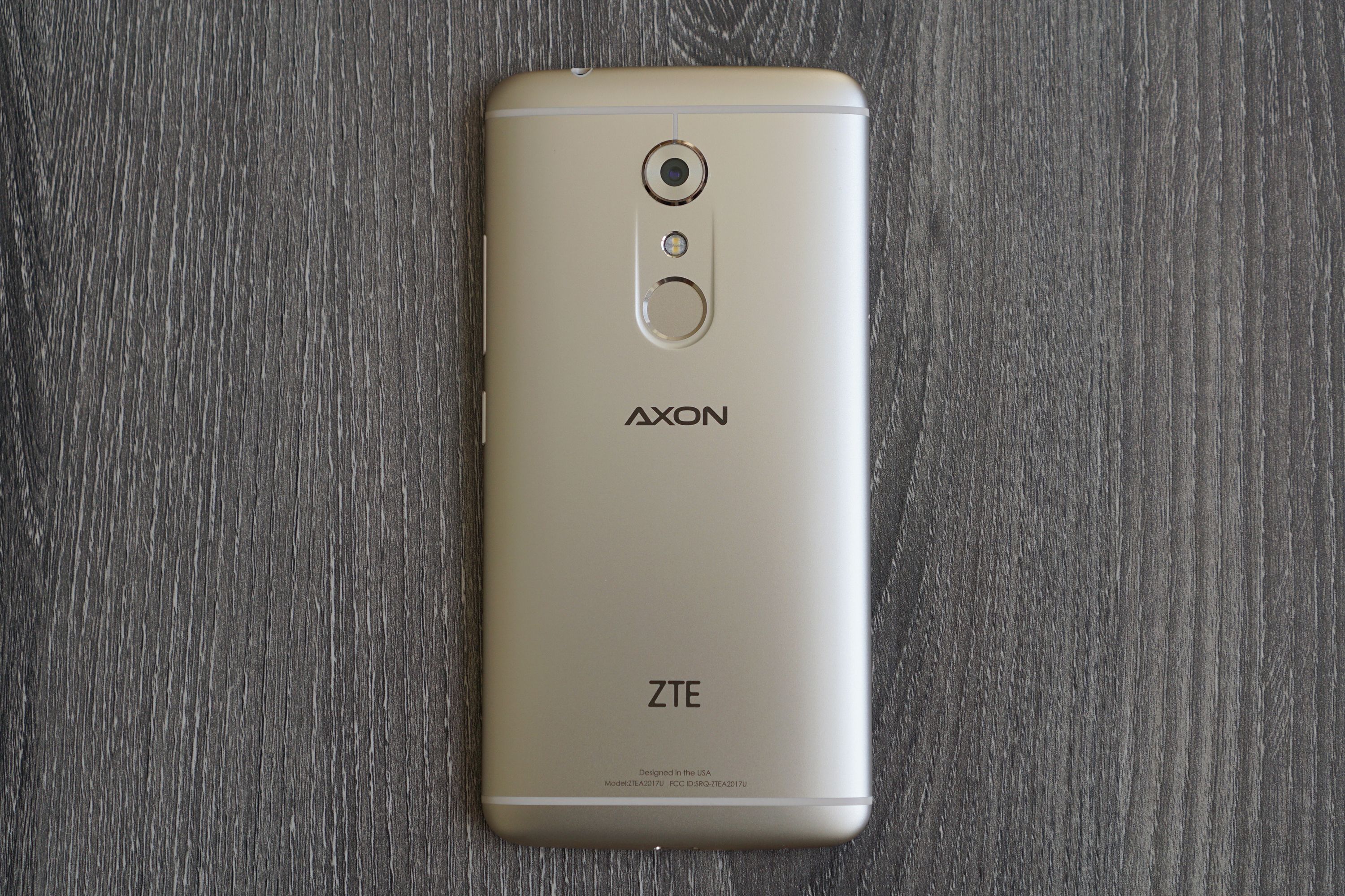 ZTE Axon 7 Smartphone Review 2018