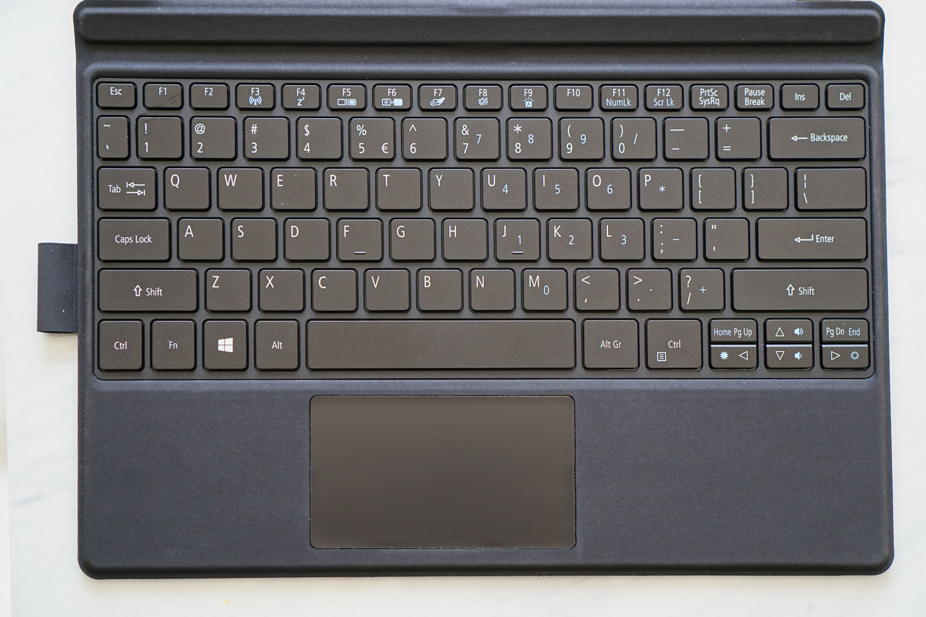 acer alpha 12 keyboard