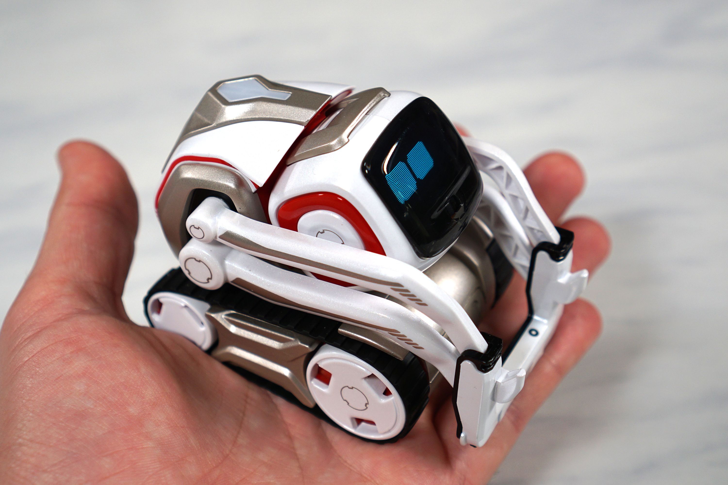 Anki Cozmo Robot Review 2018 AI Toy Robot for Kids