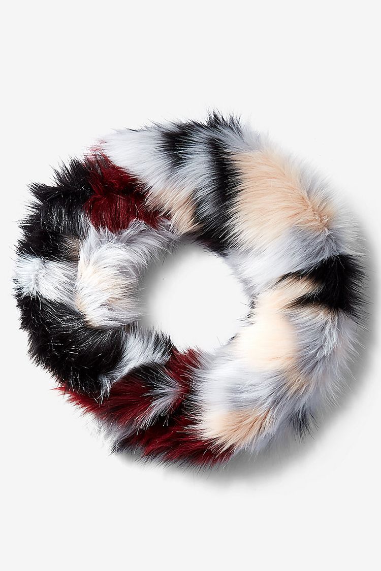 8 Best Faux Fur Stoles For 2018 Faux Fur Stoles Scarves And Wraps   1478281190 Express Colorblock Faux Fur Stole 