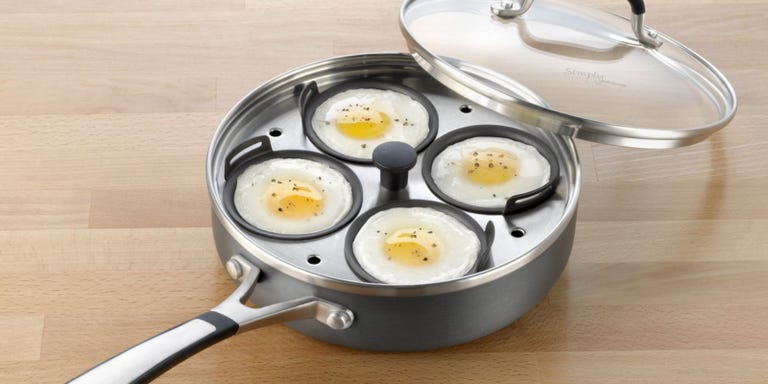 Because Poaching Eggs One By One Always Makes A Big Mess Because Poaching Eggs One By One Always Makes A Big Mess