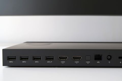 HP Envy Curved ports
