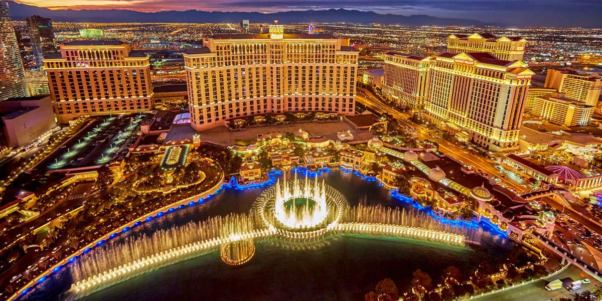 8 Best Hotels in Vegas for 2018 Las Vegas Hotels & Resorts On and Off