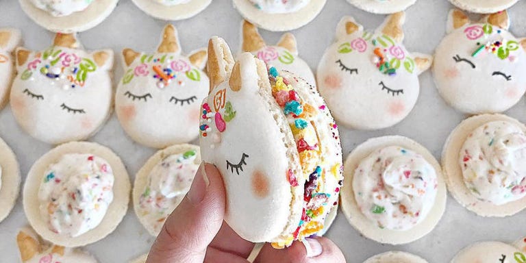 landscape-1493227918-unicorn-food-from-instagram.jpg?resize=768:*