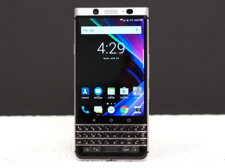 Blackberry Classic In 2023! (Still Worth Buying?) (Review) 