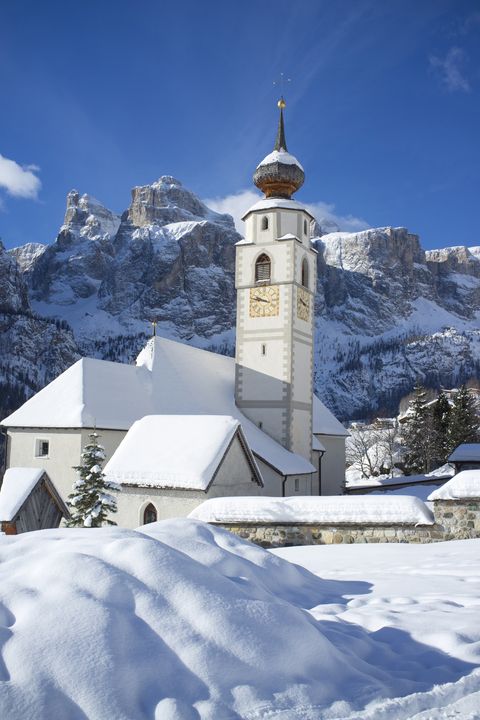 Snow, Winter, Mountain, Mountainous landforms, Sky, Mountain range, Alps, Freezing, Chapel, Bell tower, 