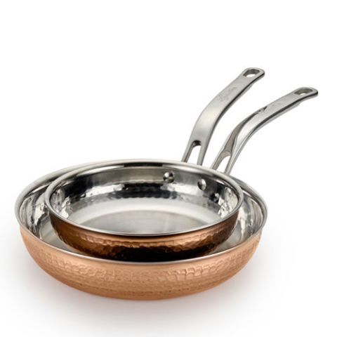 https://hips.hearstapps.com/bpc.h-cdn.co/assets/17/24/480x480/square-1497458634-lagostina-martellata-hammered-copper-skillets.jpg?resize=980:*