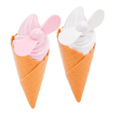 Ice cream cone, Soft Serve Ice Creams, Ice cream, Frozen dessert, Cone, Food, Dessert, Gelato, Dairy, Cream, 