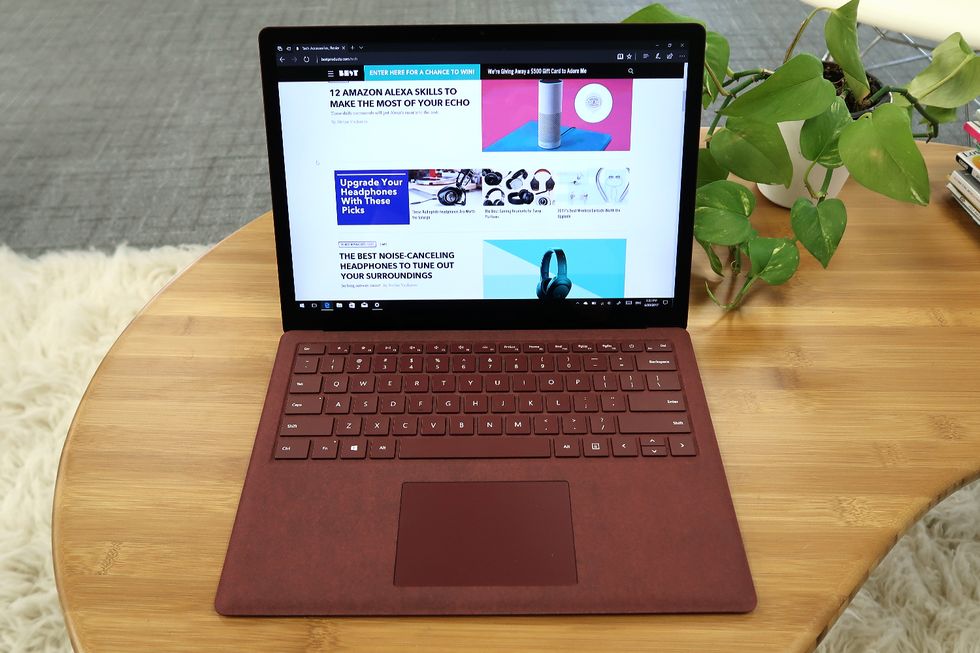 Microsoft Surface Laptop display