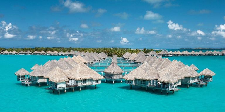 9 Best Overwater Bungalows in 2018 - Exotic Over the Water Villas and ...