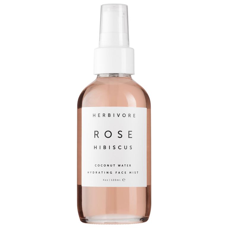 13 Best Face Mists For Hydrating Your Skin In 2018 Best Face Mist Sprays 1889
