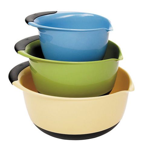 11 Best Mixing Bowls for Baking in 2018 - Glass and Stainless