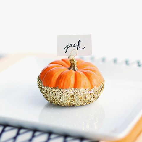 pumpkin-placecard-holders-thanksgiving-crafts