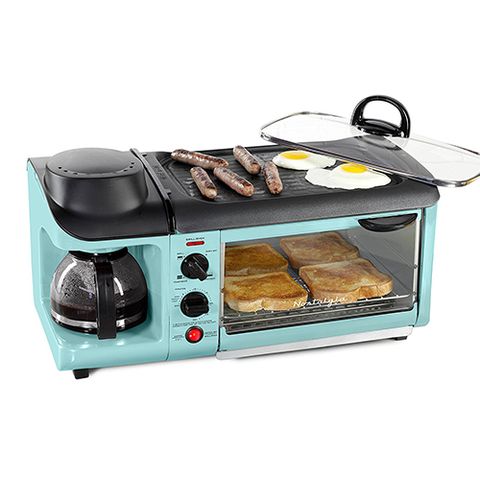 Kitchen appliance, Small appliance, Home appliance, Cooktop, Toaster oven, Food warmer, Toaster, Cookware and bakeware, Portable stove, Gas stove, 