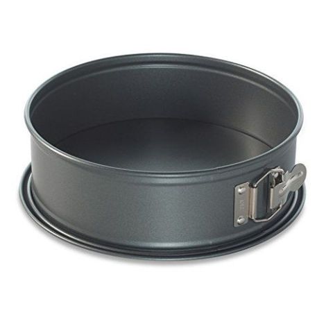 Nordic Ware 9-inch Leakproof Springform Pan