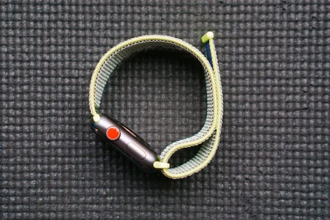 apple watch series 4 red dot