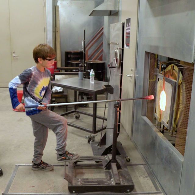 Learn Glass Blowing at UrbanGlass in Brooklyn, NYC