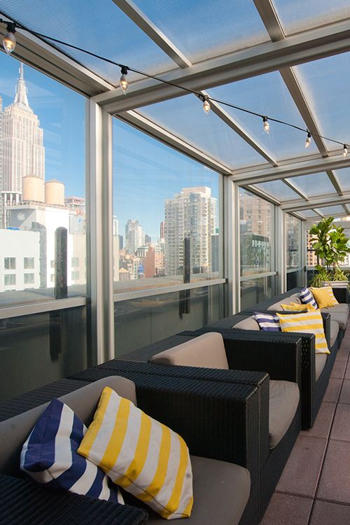 12 Best Rooftop Bars in NYC - NYC Rooftop Bars & Lounges to Visit in 2018