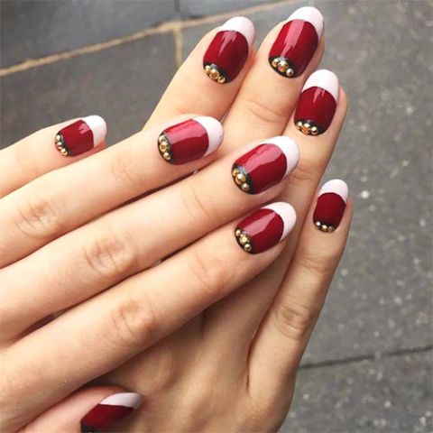10 Best Holiday Nail Art Designs for 2018 - Festive Christmas Nail Art ...