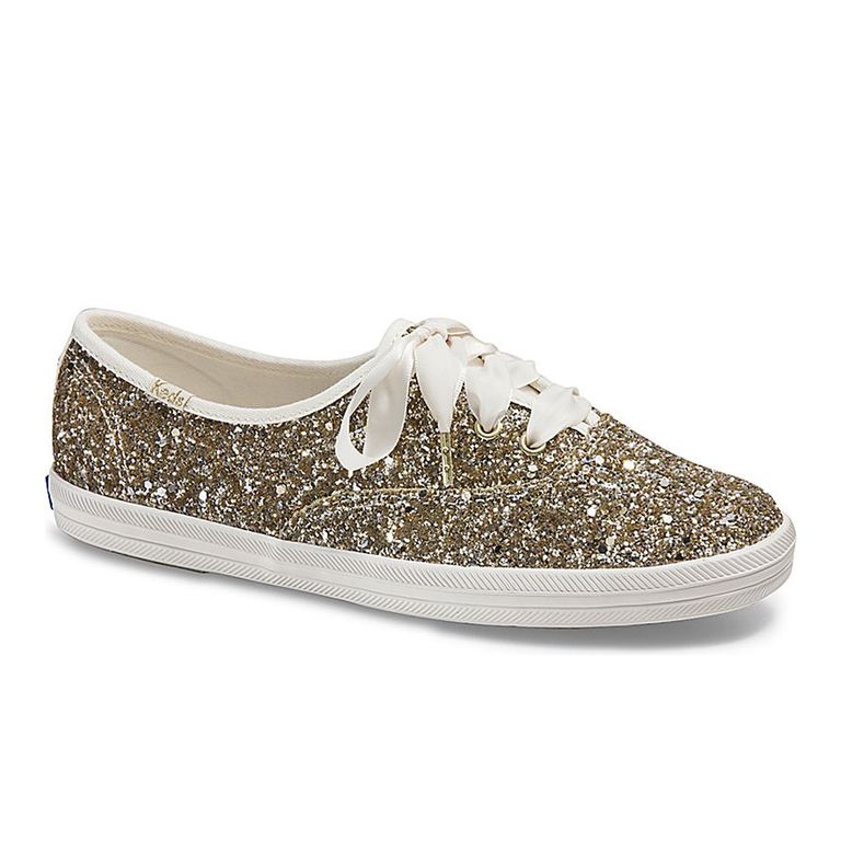 10 Best Wedding Sneakers for Brides in 2018 - Cute Wedding Sneakers