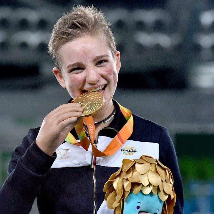 Beatrice Vio Vince L Oro Per La Scherma Alle Paralimpiadi Di Rio 16