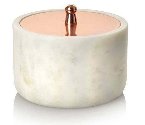 <p><a href="https://www.oliverbonas.com/jewellery/round-marble-copper-trinket-pot-6670" target="_blank" data-tracking-id="recirc-text-link">Oliver Bonas</a></p>