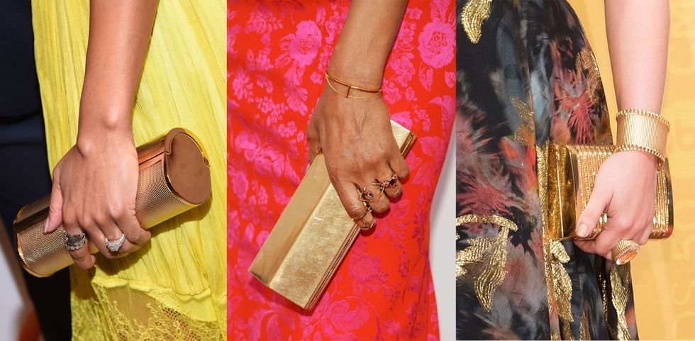 Guarda le borsette oro e le pochette più alla moda per la primavera estate 2017 da indossare per una cerimonia o un evento glam. 