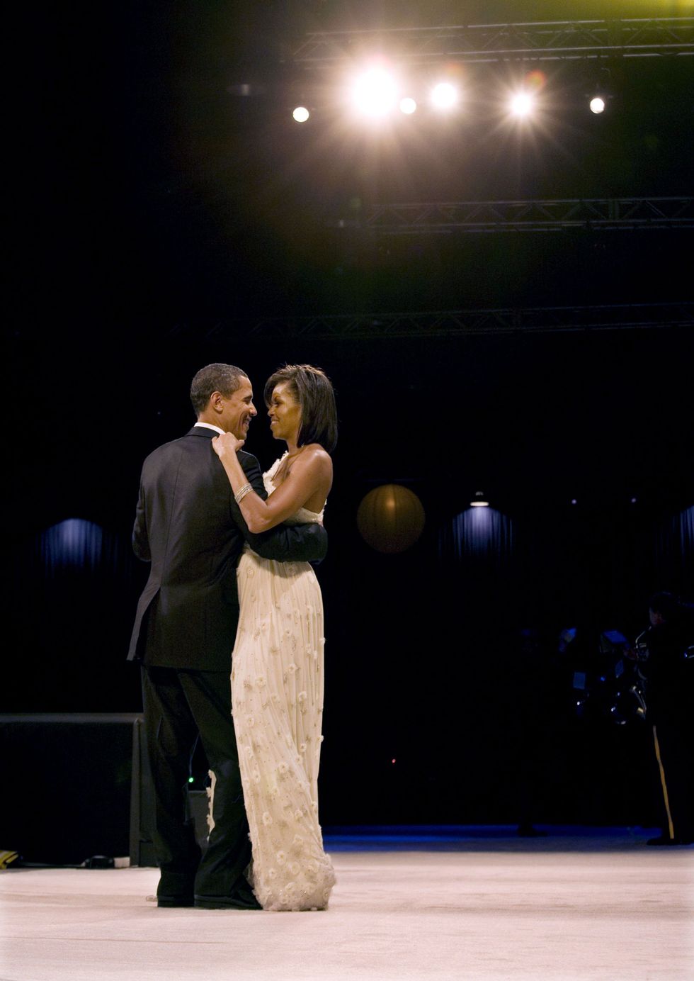 <p>Il ballo per il gala in onore del nuovo Presidente degli Stati Uniti, 20 gennaio, 2009, a Washington, DC. <br></p>
